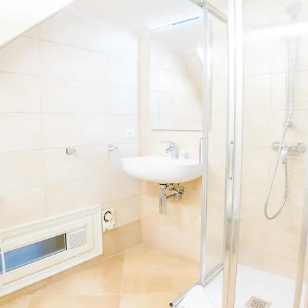 Italianflat - Pensjonat 2*